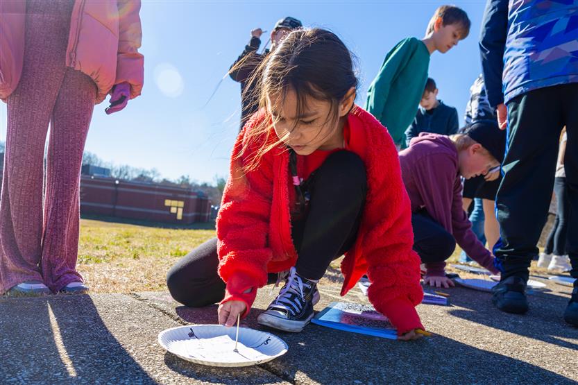 Students make sundials